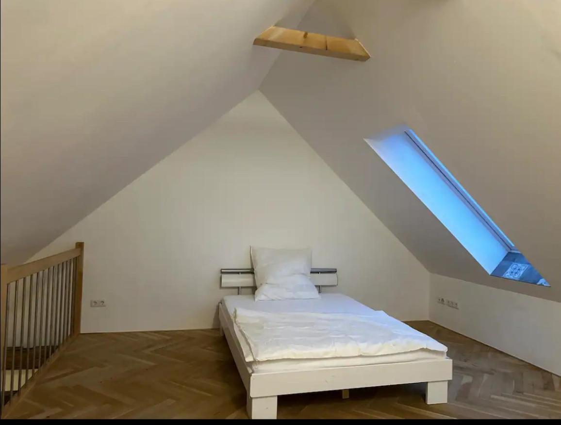 Exklusive Maisonetten Mit Gartenzugang Аугсбург