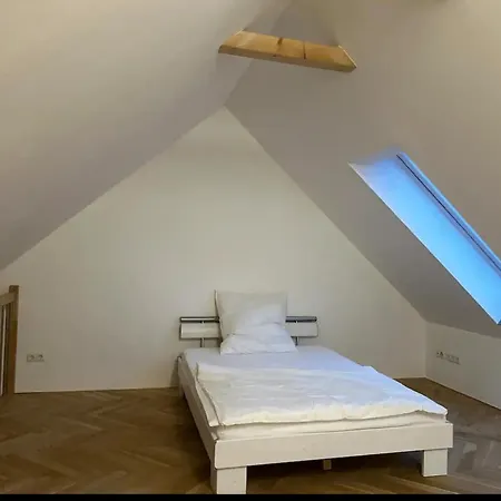 Exklusive Maisonetten Wohnung Mit Gartenzugang Augusta Esterno foto